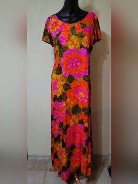 Vintage Kiyomi Of Hawaii Maxi Dress